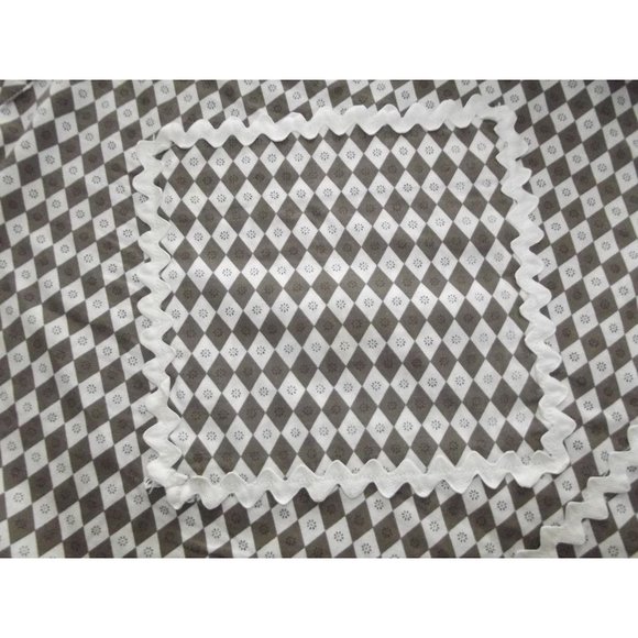 Vintage Apron Brown White Geometric Diamond Print rick rack trim pockets tie bac - Picture 3 of 11